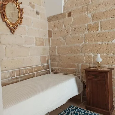 Dimora La Corte Apartment Lecce